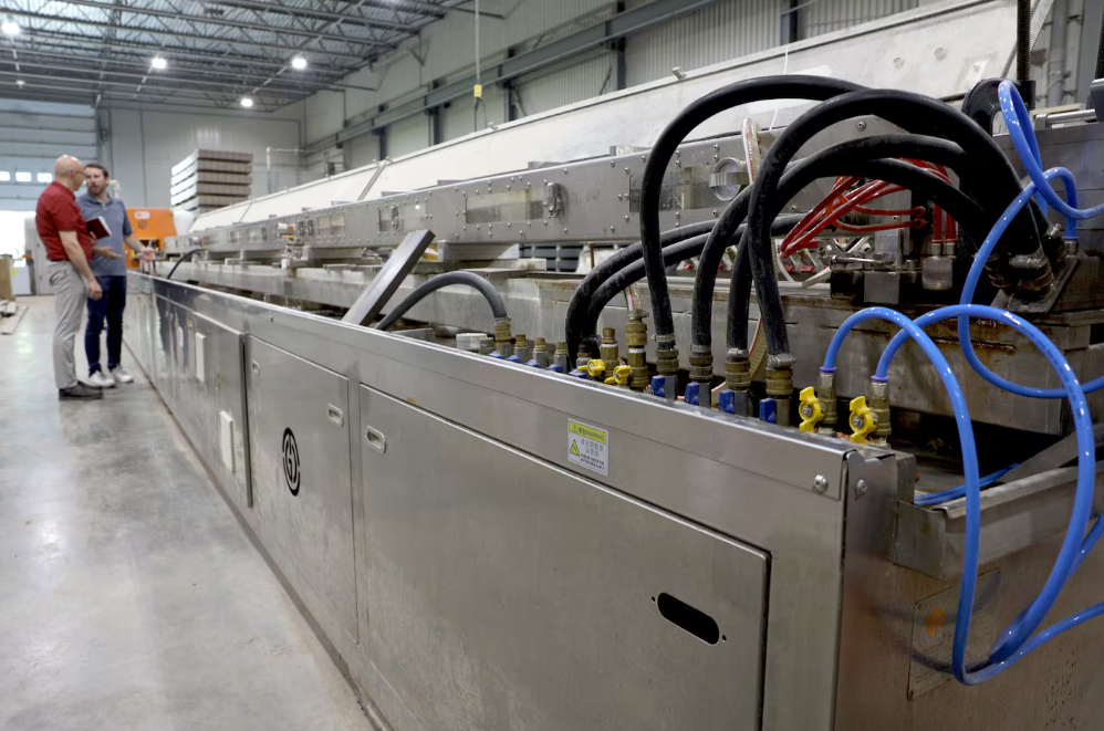 Entrevue le soleil ecoplast machine de composite quebec